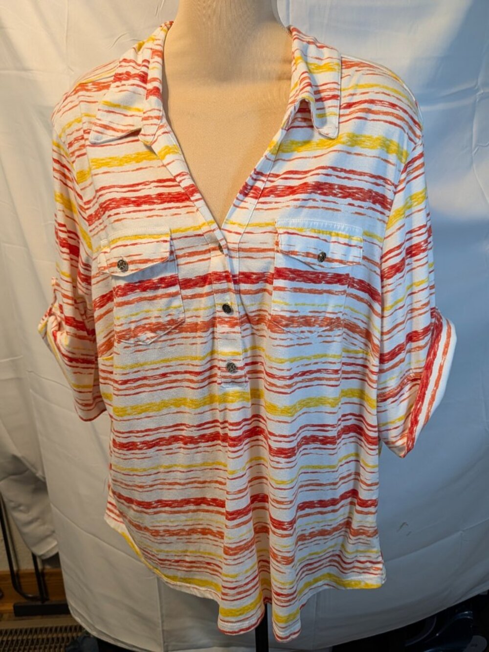 C.D. Daniels Shirt Women's Sz 2X Multicolor, Abstract Brushstroke Multicolor